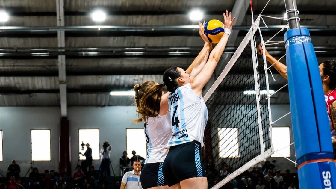 Foto del “X” de Voleibol Argentino (@Voley_FeVA).