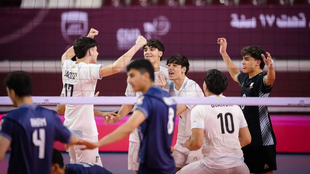 Foto: Fivb. Los chicos del U17 hicieron un gran mundial y este sábado pueden lograr la de bronce ante Brasil.