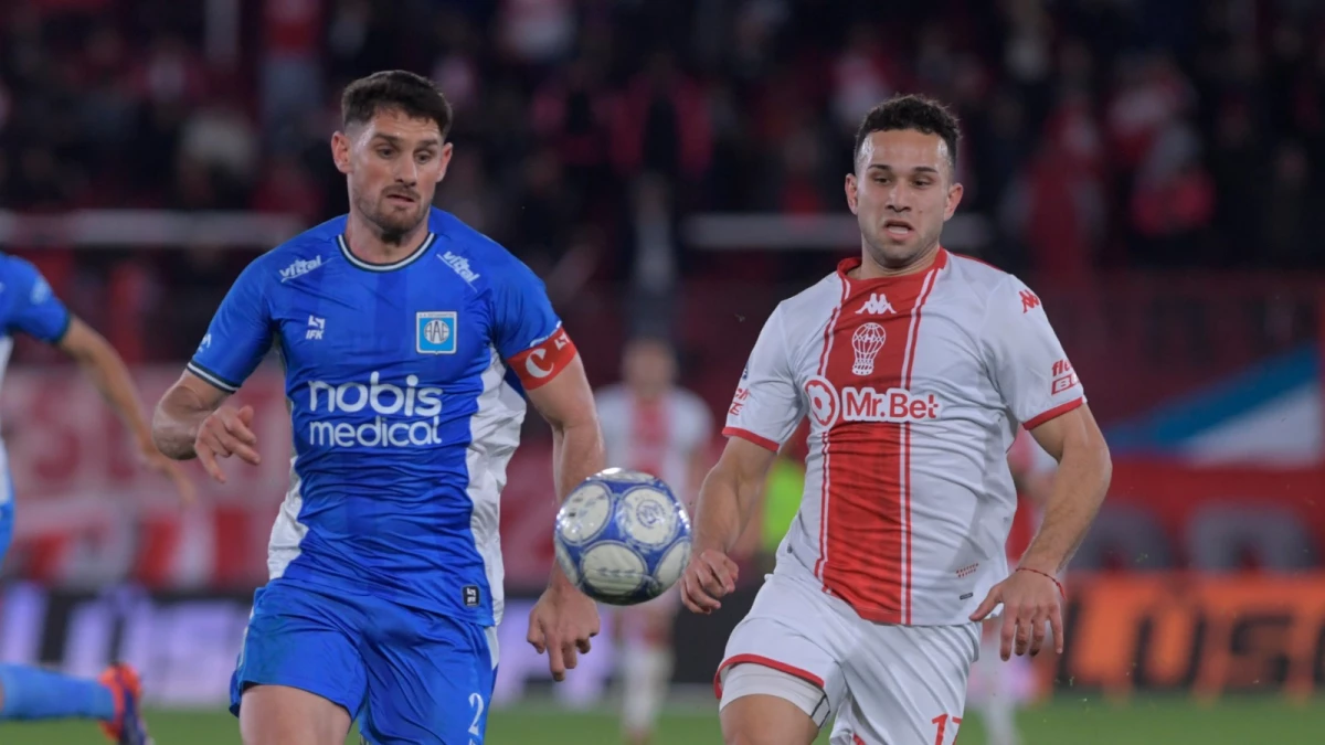 Foto: Julián Álvarez. Huracán y Estudiantes de Río Cuarto terminaron igualados 1-1 en Parque de los Patricios