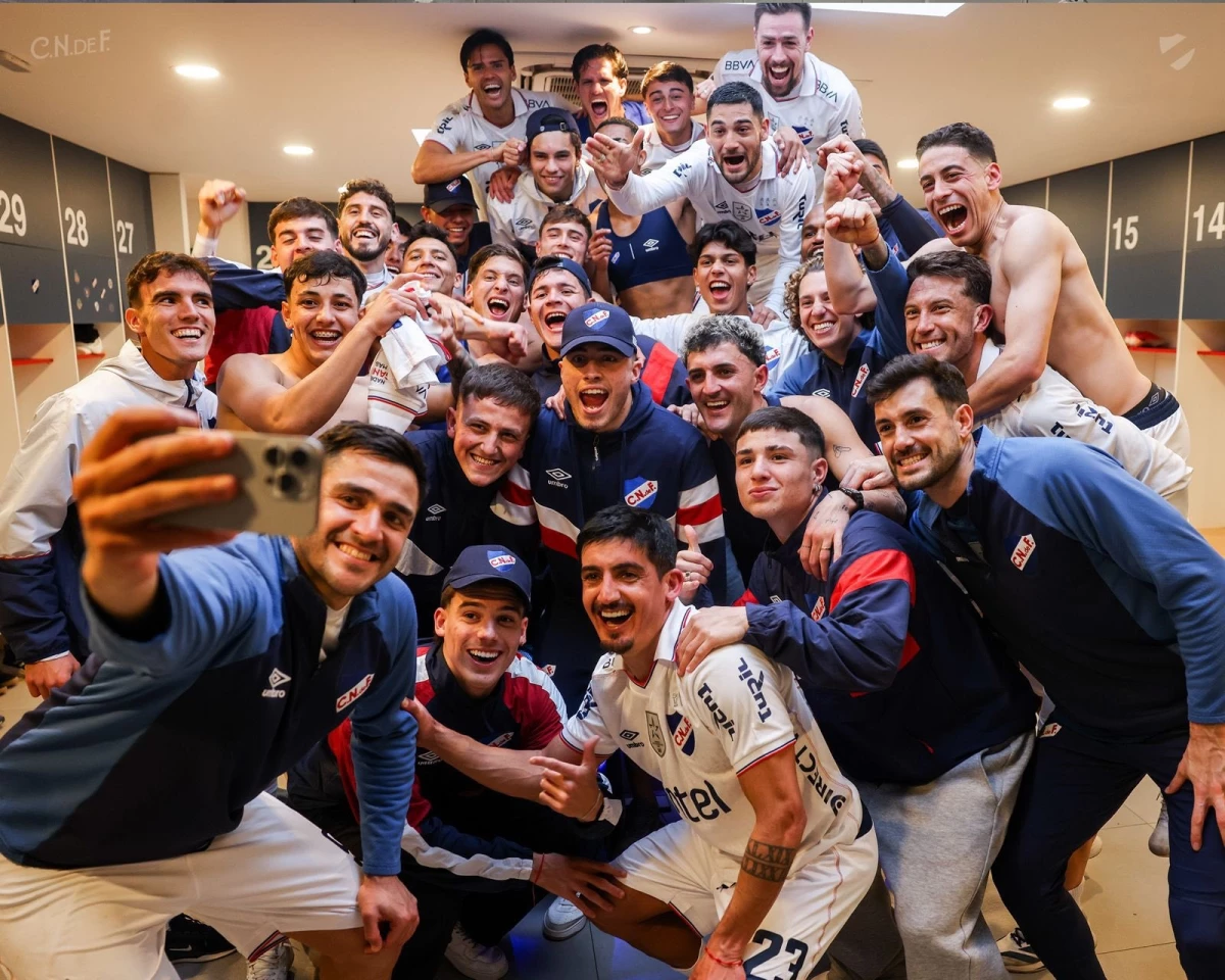 Foto:@Nacional. El festejo en el vestuario del equipo ganador