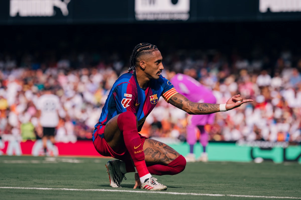 Foto:@FCBarcelona. El brasileño Raphinha (marcó uno) es el provisorio máximo artillero del torneo, con 6 conquistas&nbsp;
