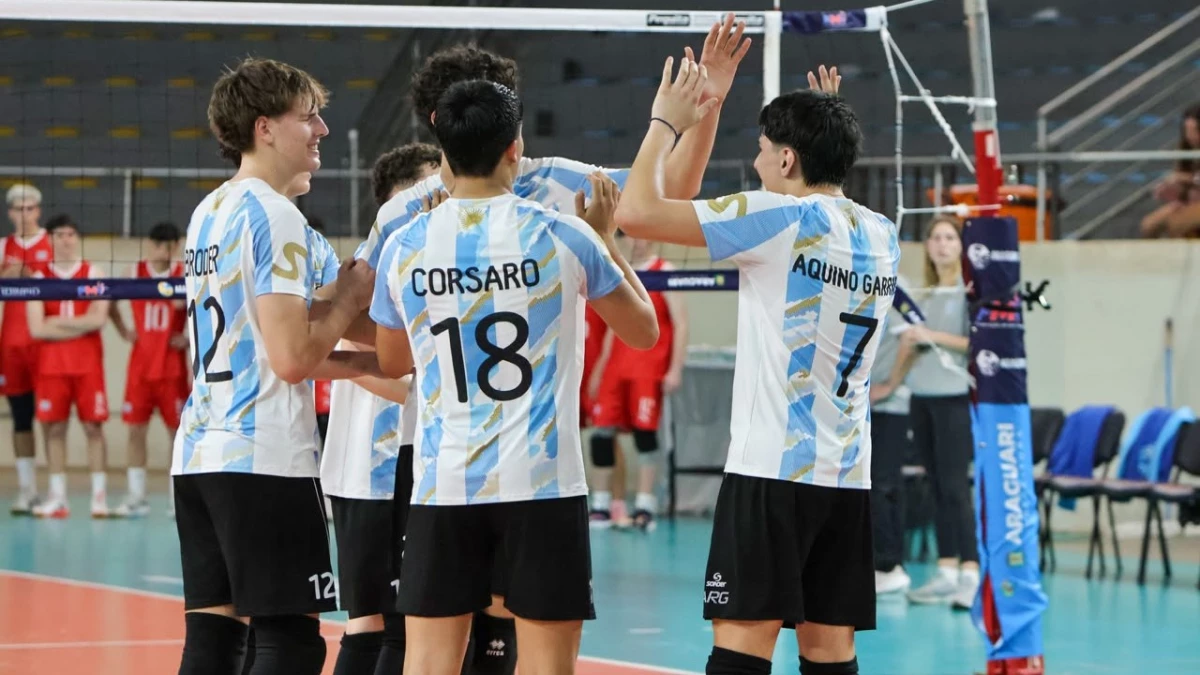 Foto: Lucas AlvesENÓIS Audiovisual. Festejo argentino en el Sudamericano con un 3-0 ante Uruguay