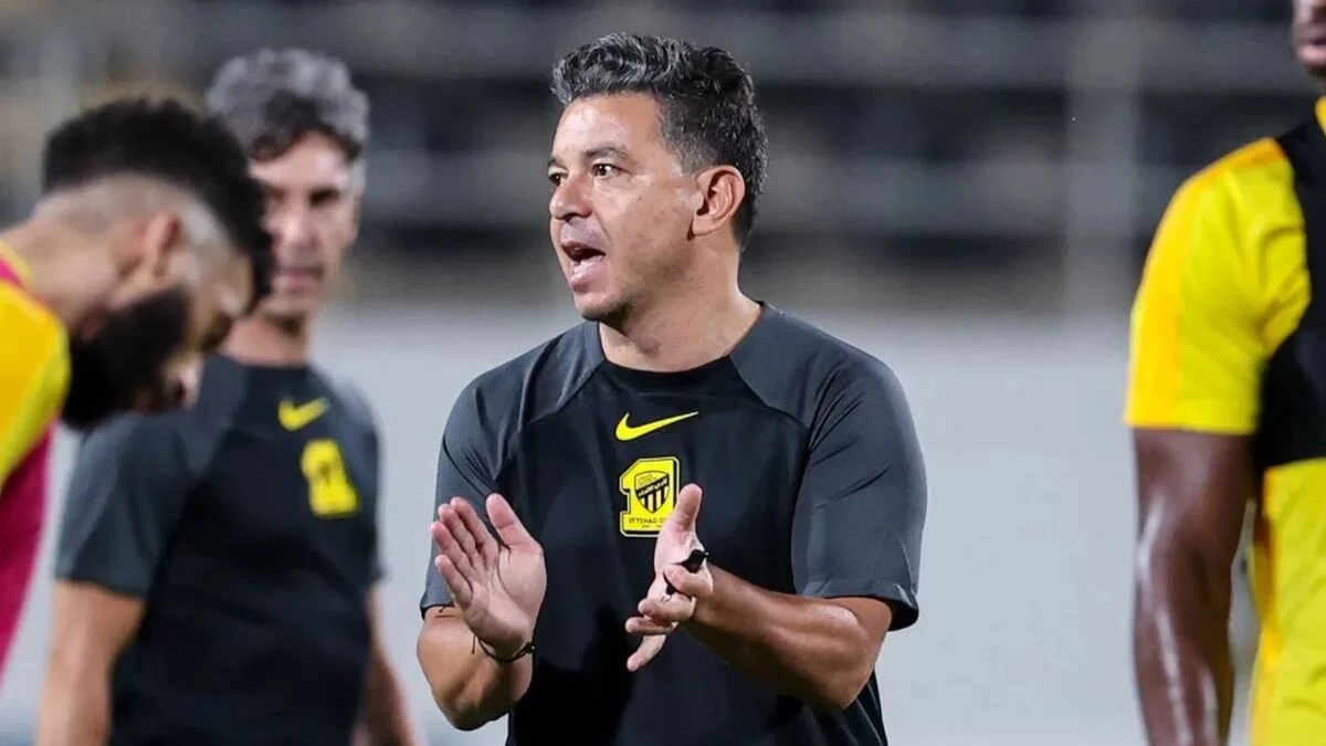 Foto: Al Ittihad. Cuando el Muñeco dejó de dirigir en Arabia, la federación ecuatoriana lo buscó y no pudo contratarlo.
