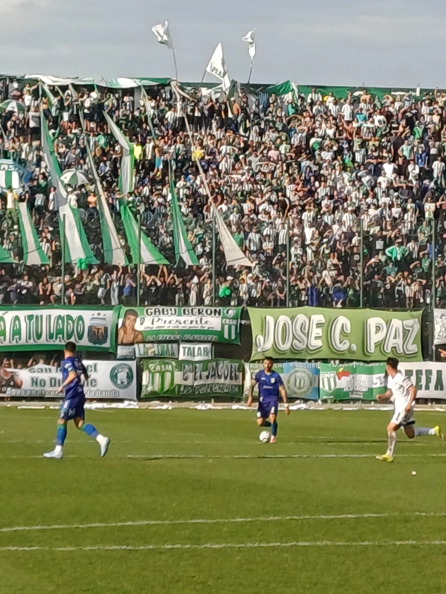 Foto: Gentileza San Miguel en Radio. En Los Polvorines hubo empate 1-1 entre el Trueno Verde y el Albo