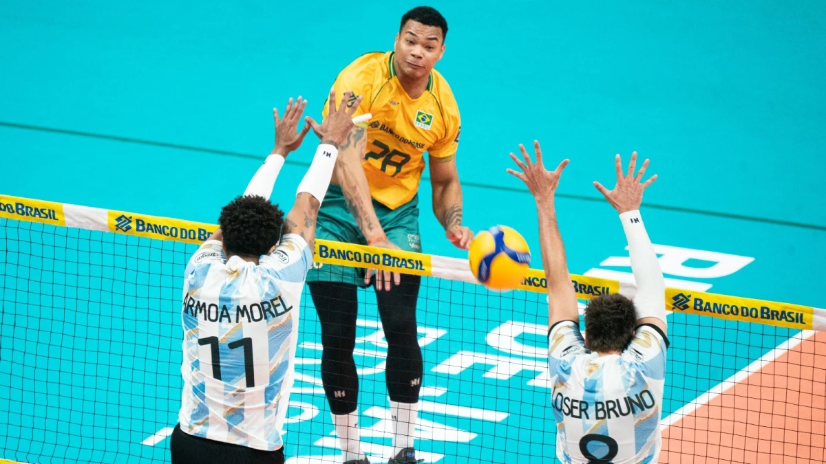 Foto: Maurício Val Dhavid Normando CBV. Darlan el opúesto de Brasil fue imparable para el bloqueo nacional