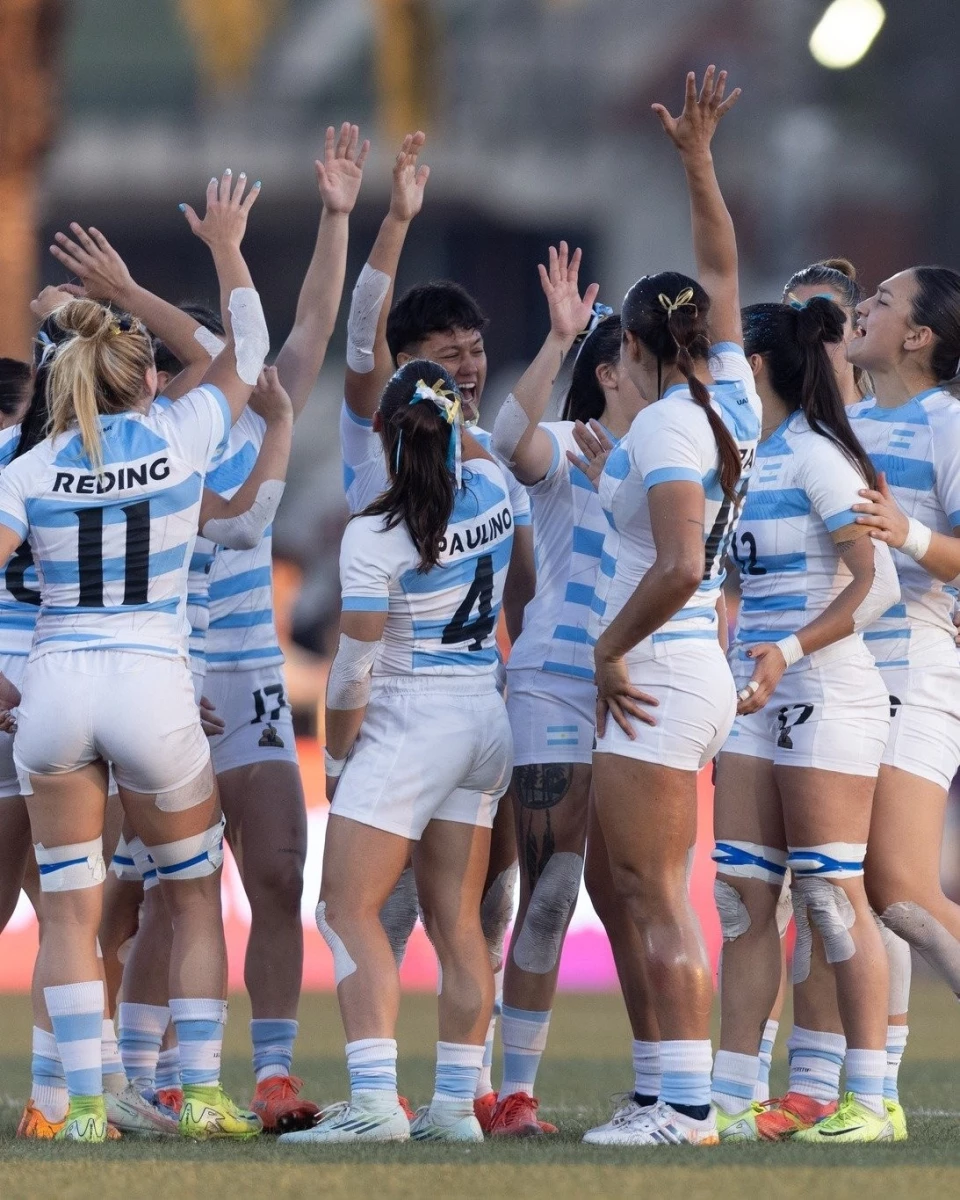 Foto: Prensa UAR. Las Yaguaretés resultaron campeonas de los Juegos Suramericanos 2026 en Rosario. Vencieron a Colombia