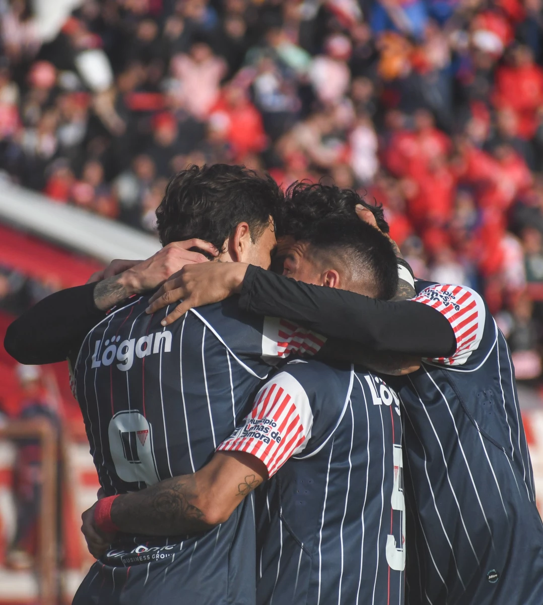 Foto:@clublosandes. Triunfo de Los Andes ante Morón en Lomas de Zamora