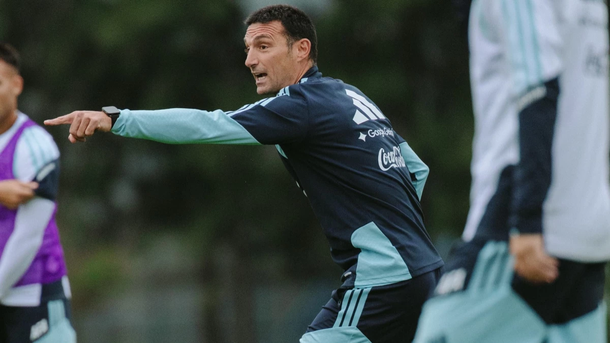 Foto (AFA): Scaloni señala su futuro como técnico de la selección.