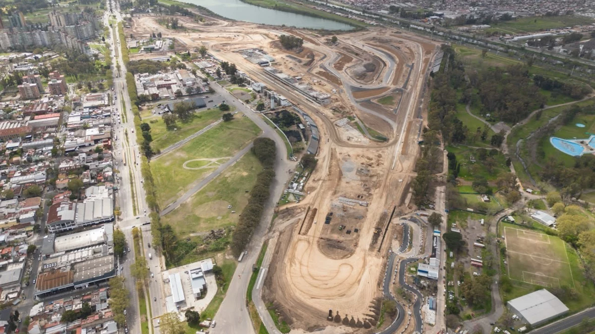 El autódromo porteño avanza con sus obras a pasos avanzados para no sólo contar con el MotoGP en 2027, sino además pensar en contar con &nbsp;diferentes categorías 1 Foto: Prensa GCBA