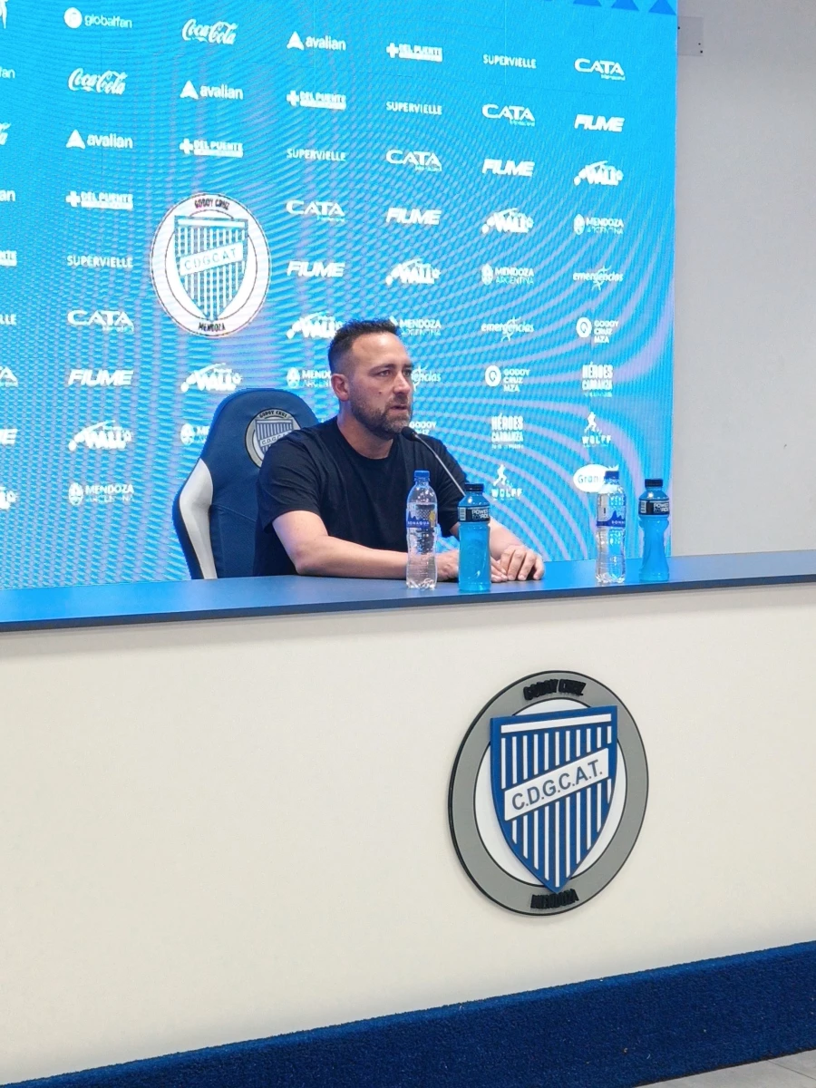 Foto: Gentileza La página bodeguera. El DT Pablo De Muner confía en que su Godoy Cruz de Mendoza pelee hasta el final