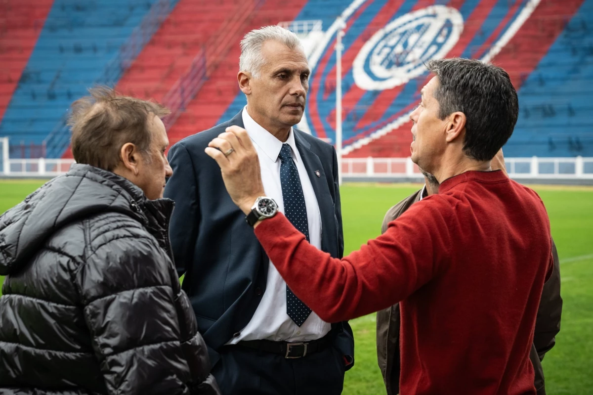 Foto:@SanLorenzo. Walter Perazzo, Marcelo Culotta y Guillermo Franco cuando todos pensaban en un futuro futbolístico mejor para el Ciclón.&nbsp;