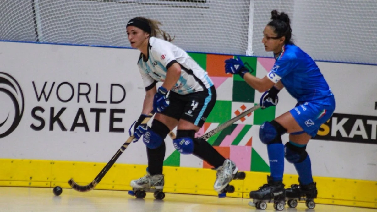 Valentina Fernández conduce ante la cercanía de una italiana. foto: @comitenacionalarg.