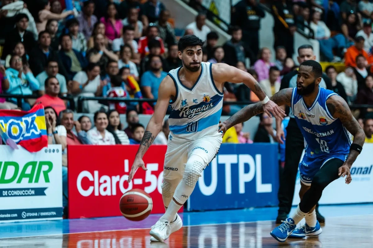 Foto:Prensa Liga Sudamericana. El santiagueño Montero fue figura en el quinteto remero