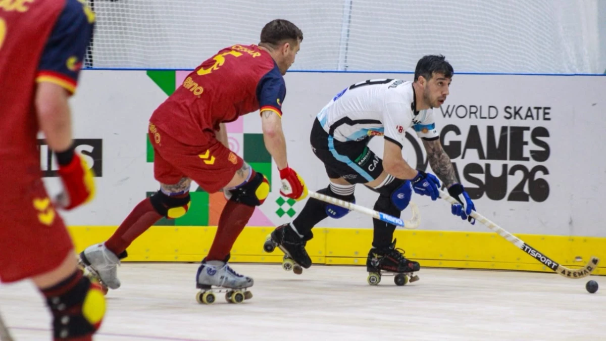 El goleador Lucas Ordoñez avanza con bocha dominada. foto: @comitenacionalarg.