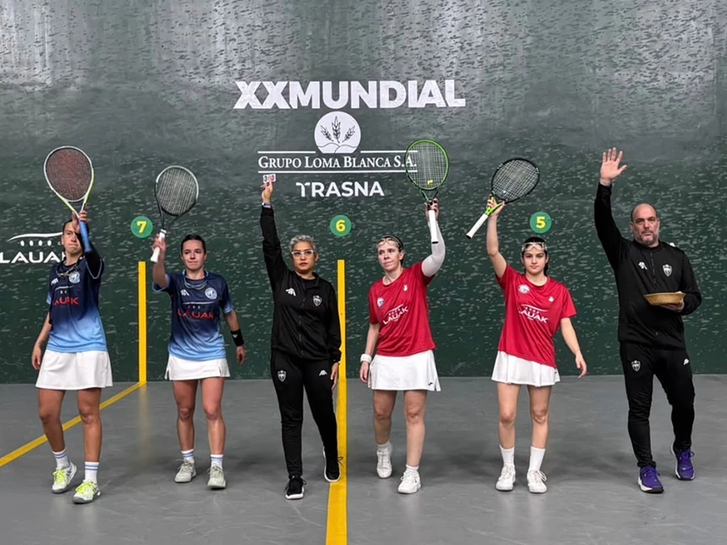 Foto: Buena participación argentina en la rama femenina de las especialidades de Frontenis y Pelota Goma.