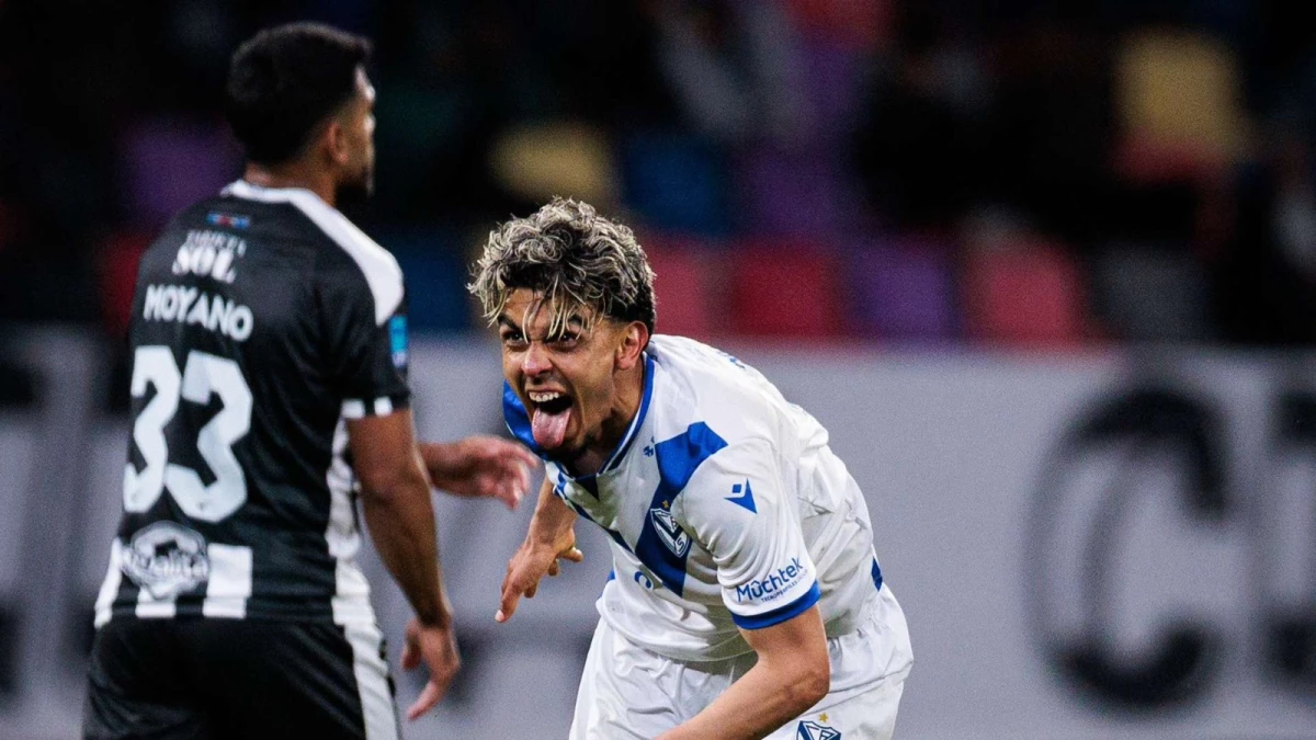 Foto: Ronaldo Martínez convirtió un tanto espectacular de chilena.